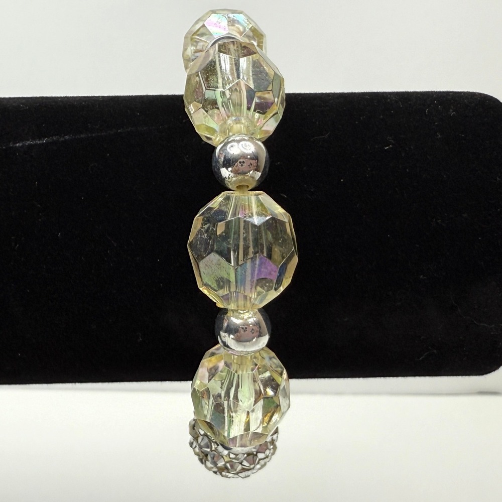 Acrylic Faceted Bead Bracelet Silver Cluster Accent Stretch Band Jewelry 6.5